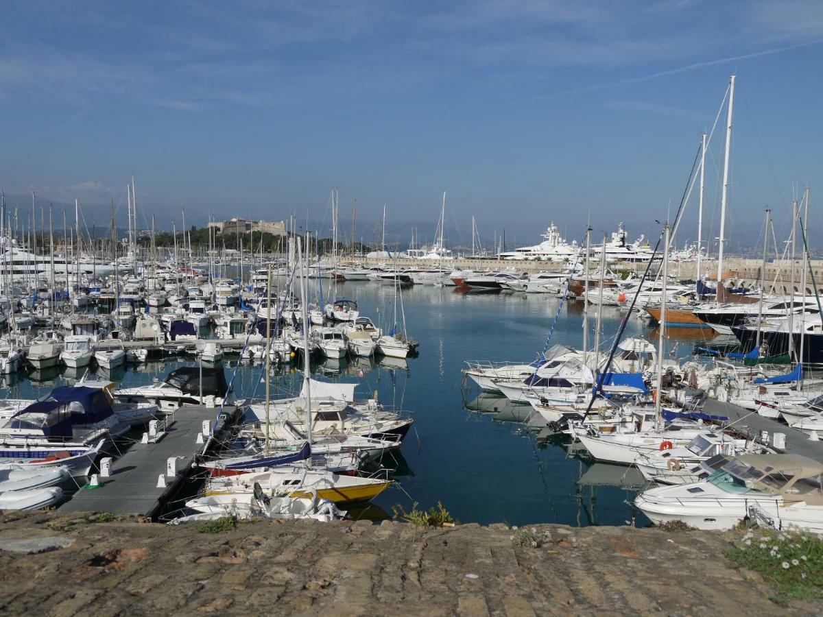 Vieille Ville 1 - Luca'S Apartment, 1 Bedroom, Max 2 Adults And 2 Kids Antibes Exterior photo